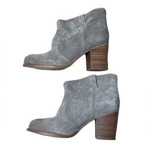 Splendid Womens Brown Suede Block Heel
Ankle Boots.       Size 10